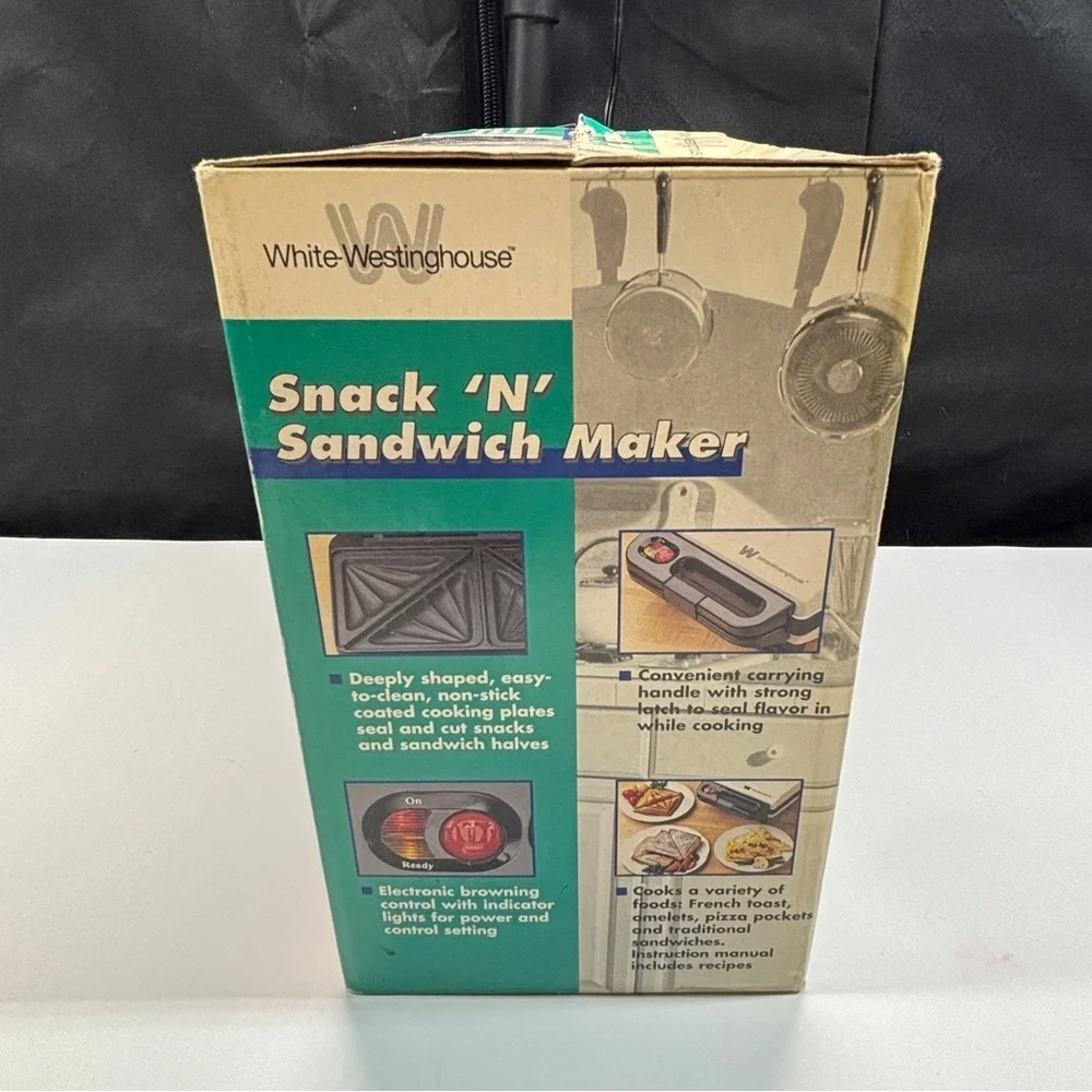 Westinghouse Snack N Sandwich Maker Non Stick Coated Seals Cuts new